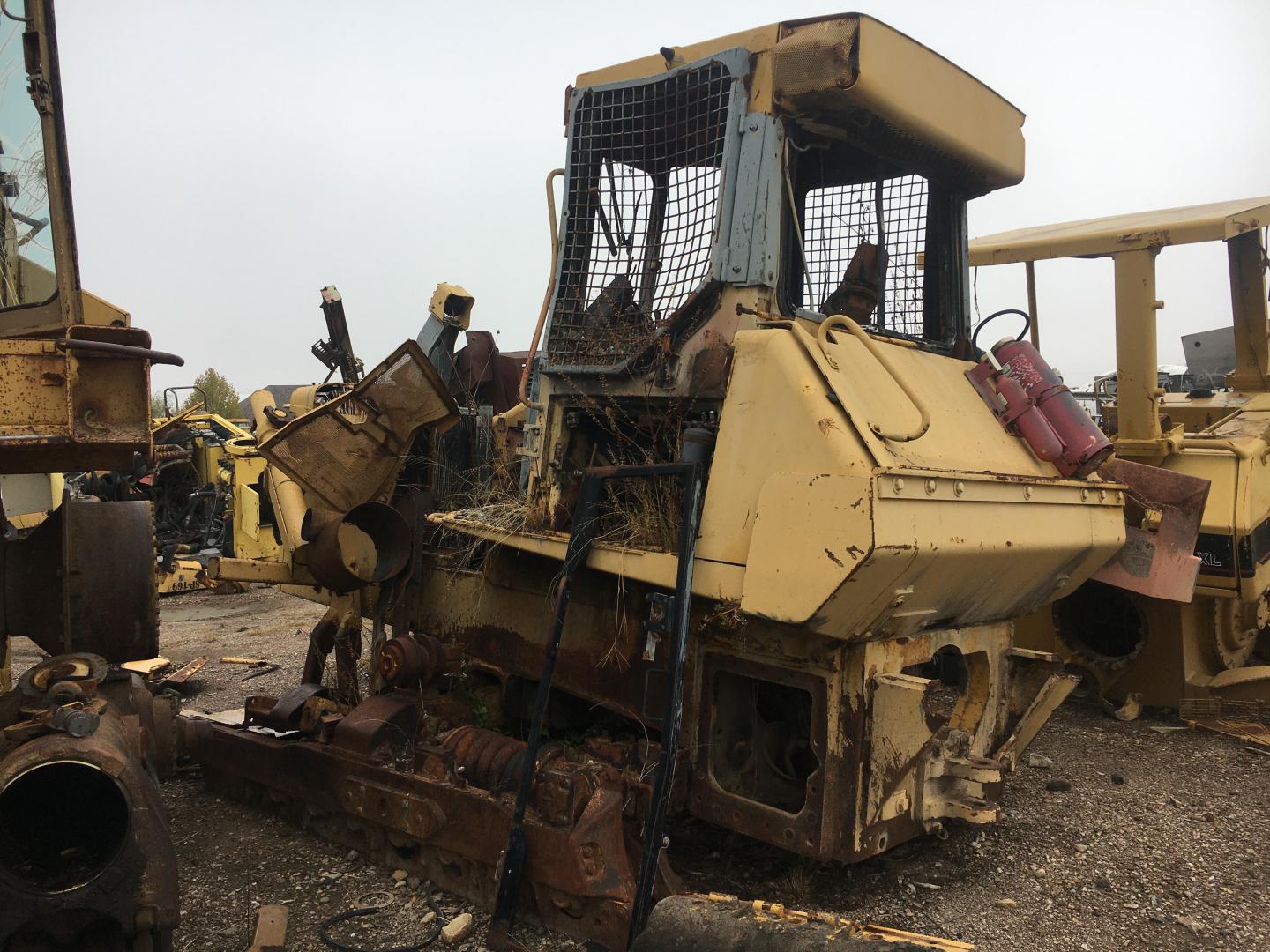 ./imagenes/INVOICE/2019/10037/BULLDOZER JOHN DEERE_850C (12).JPG